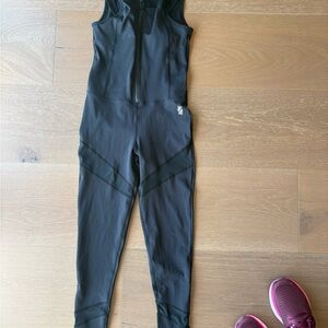 Zumba Fitness Black Jumpsuit - 💪🏻 STRONG